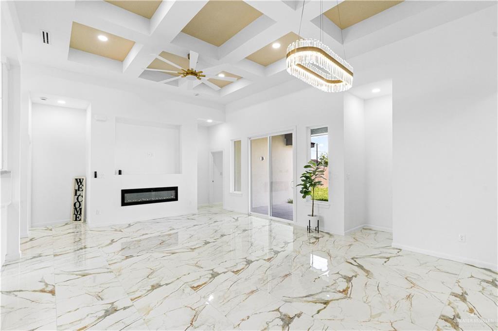 Photo 6 of 803 Corales Street
