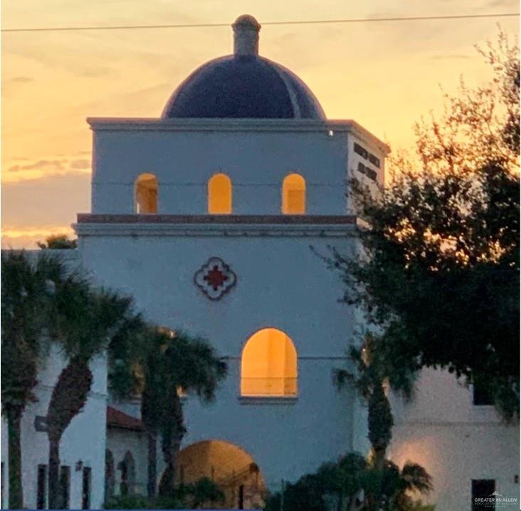 Photo 4 of 1112 Griffin Parkway #D