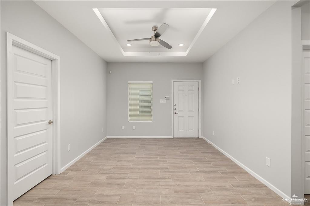 Photo 8 of 1601 Hyatt Avenue #10