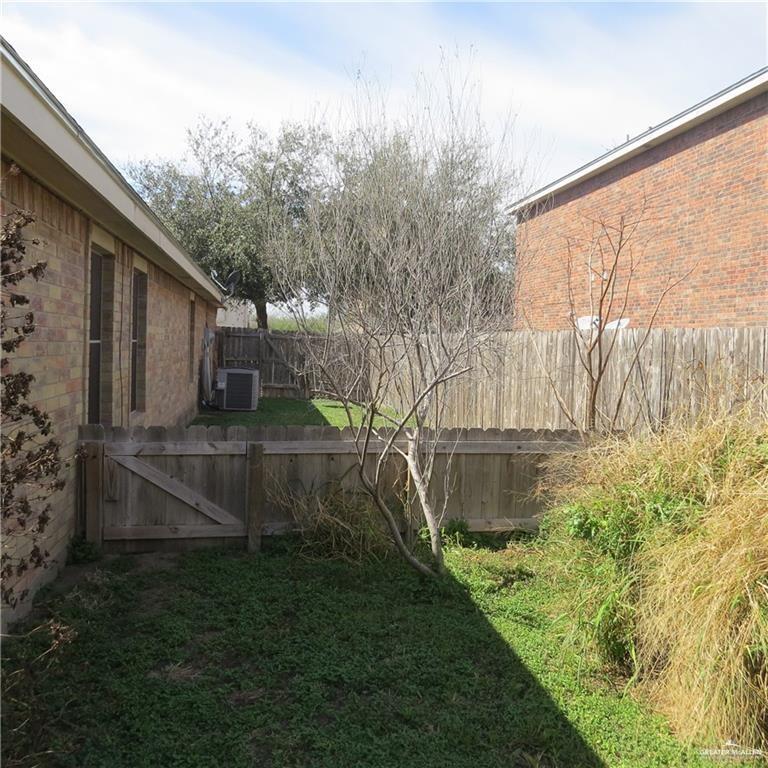 Photo 17 of 5306 47th Lane
