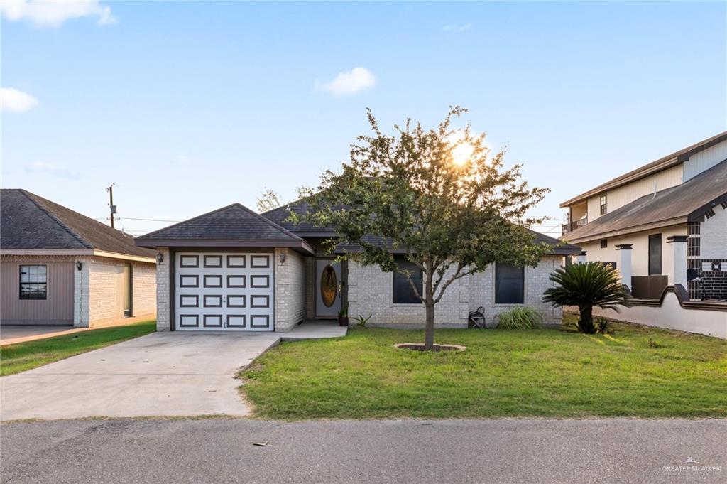 Photo 1 of 631 Toppenish Street, Rio Grande City