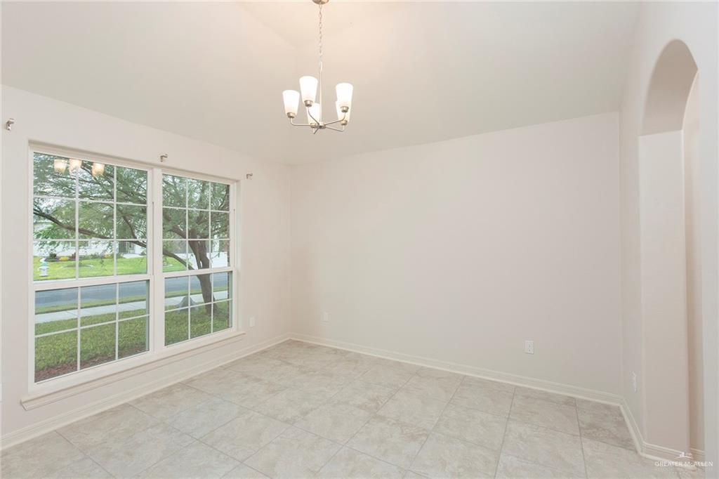 Photo 4 of 14337 Chalk Ridge Drive