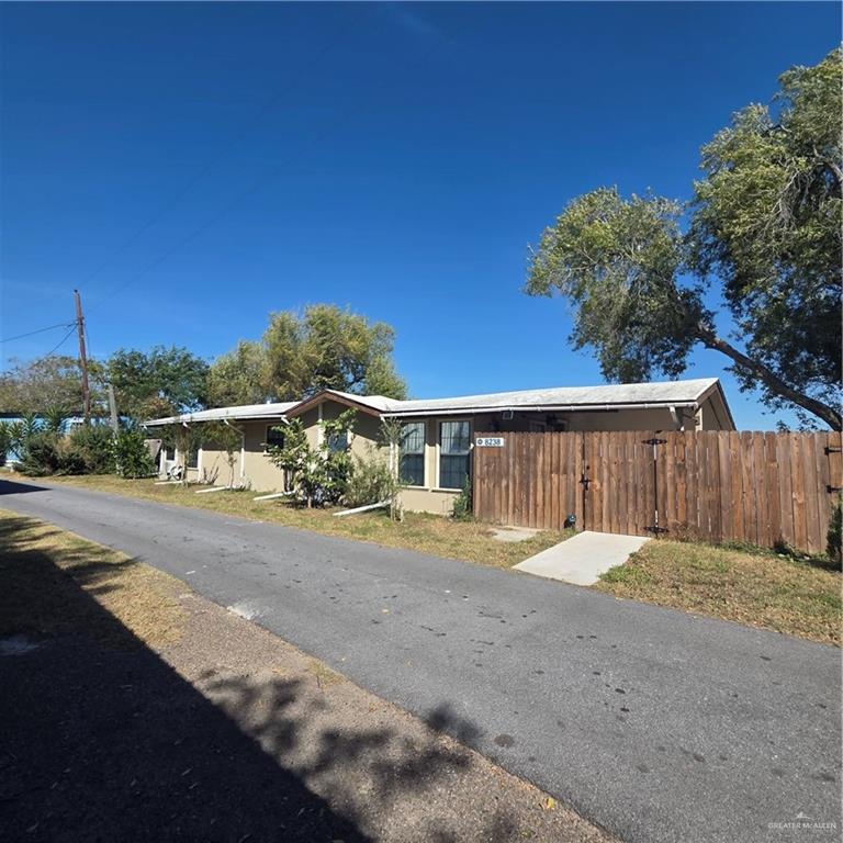 Photo 1 of 8238 Lago Vista Drive, Edcouch