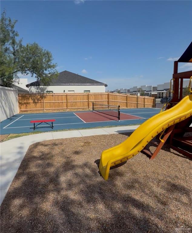 Photo 18 of 4209 Heron Avenue