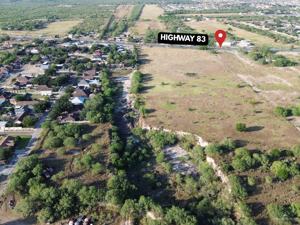 Photo 5 of 40 JR Drive