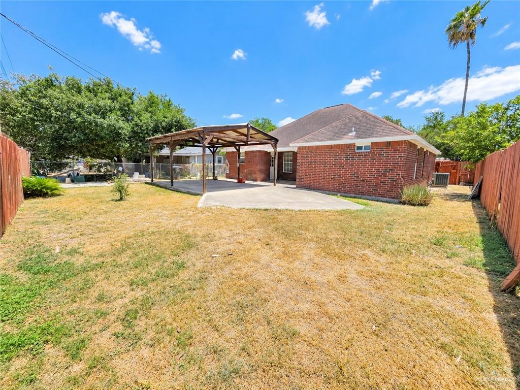 Photo 15 of 119 Trosper Boulevard