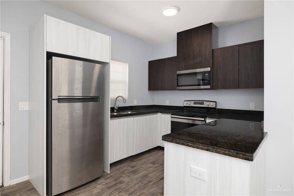 Photo 3 of 3911 Valeria Street #1