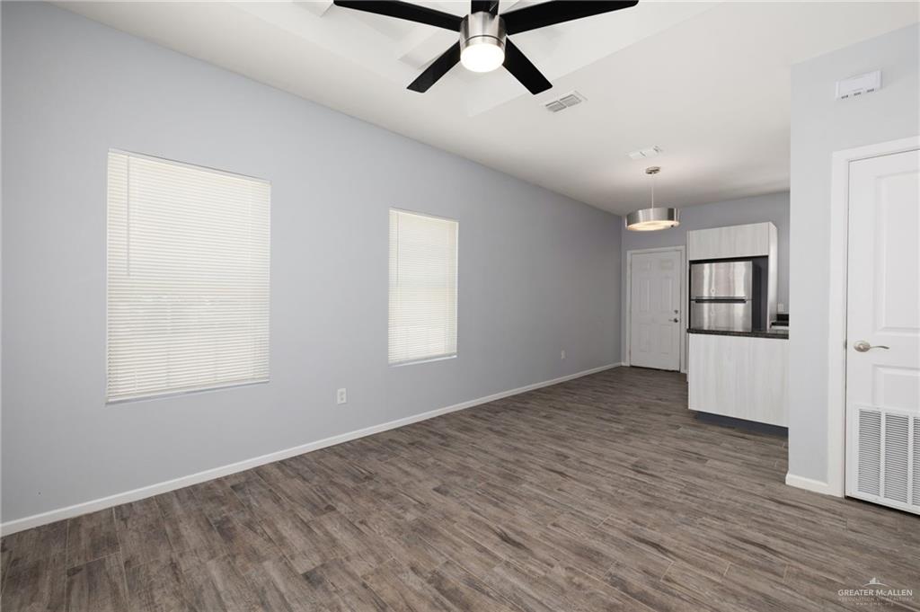Photo 6 of 3911 Valeria Street #1