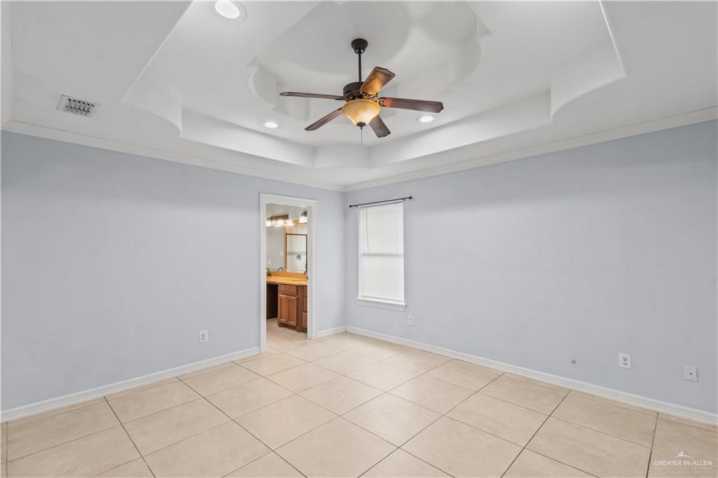 Photo 9 of 703 Edgewood Avenue