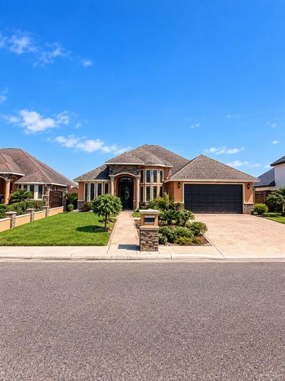 Photo 1 of 211 Thornwood Loop, Rio Grande City