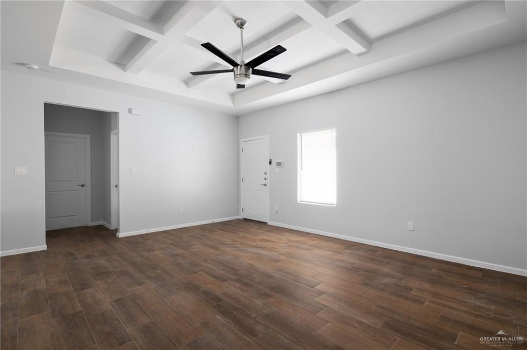 Photo 4 of 3409 Fuerte Avenue #4