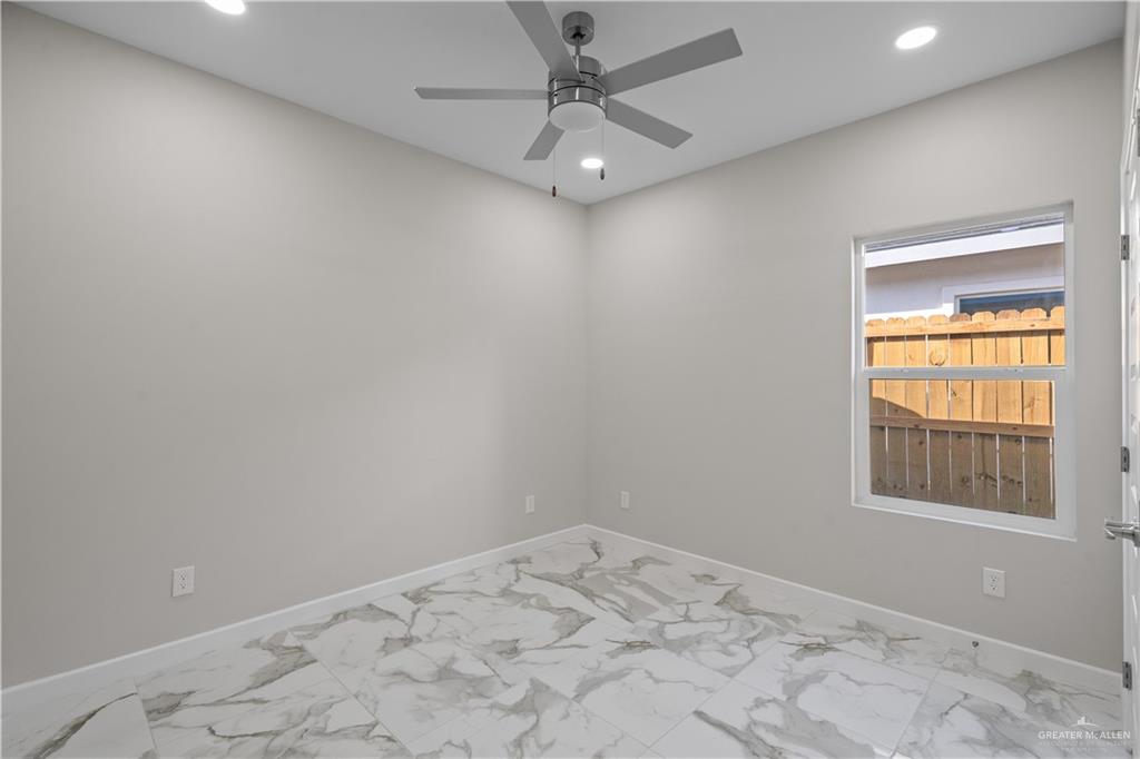 Photo 13 of 409 Onyx Drive