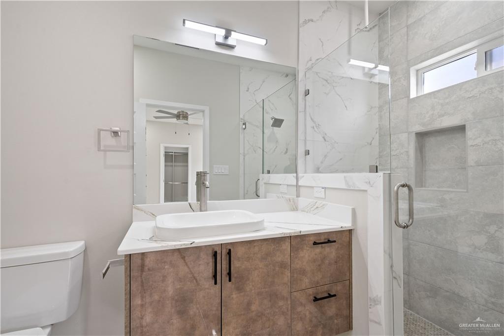 Photo 9 of 409 Onyx Drive