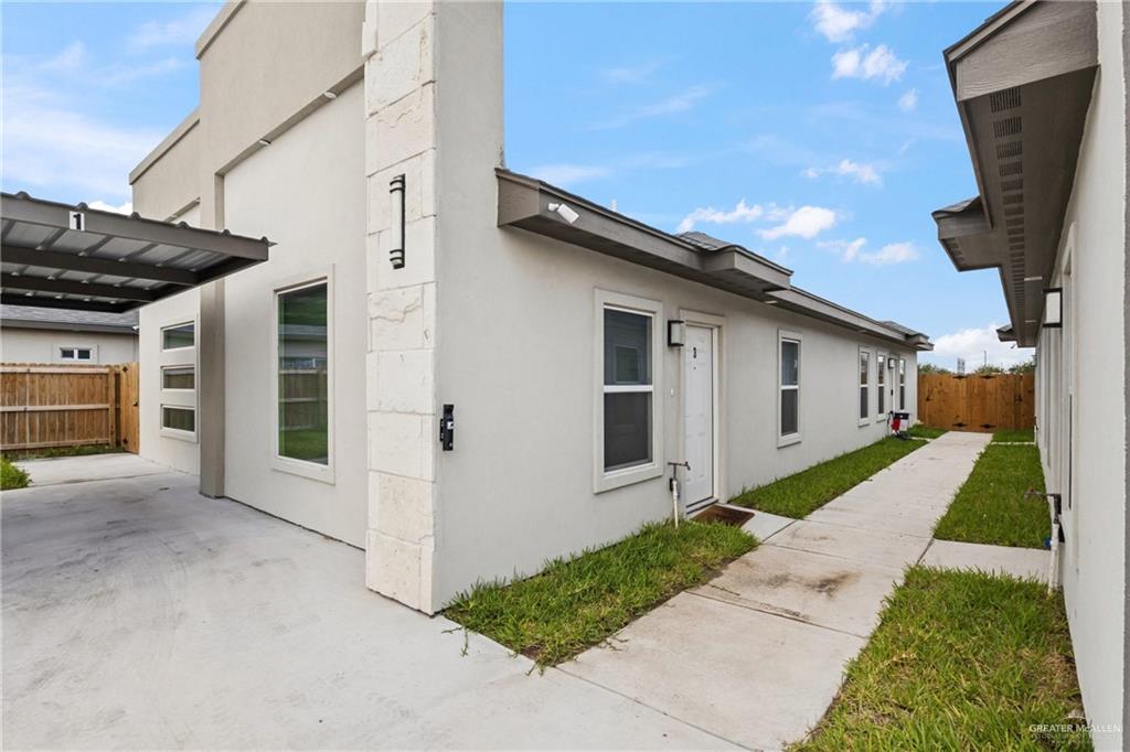 Photo 16 of 1802 Violet Drive
