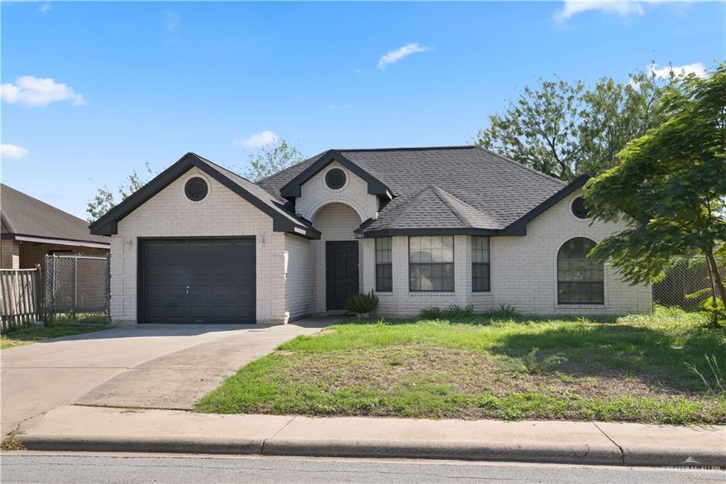 Photo 1 of 1303 Camelia Avenue, Hidalgo
