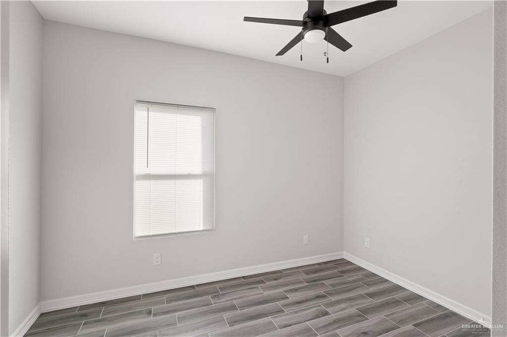 Photo 11 of 508 Onyx Avenue #3