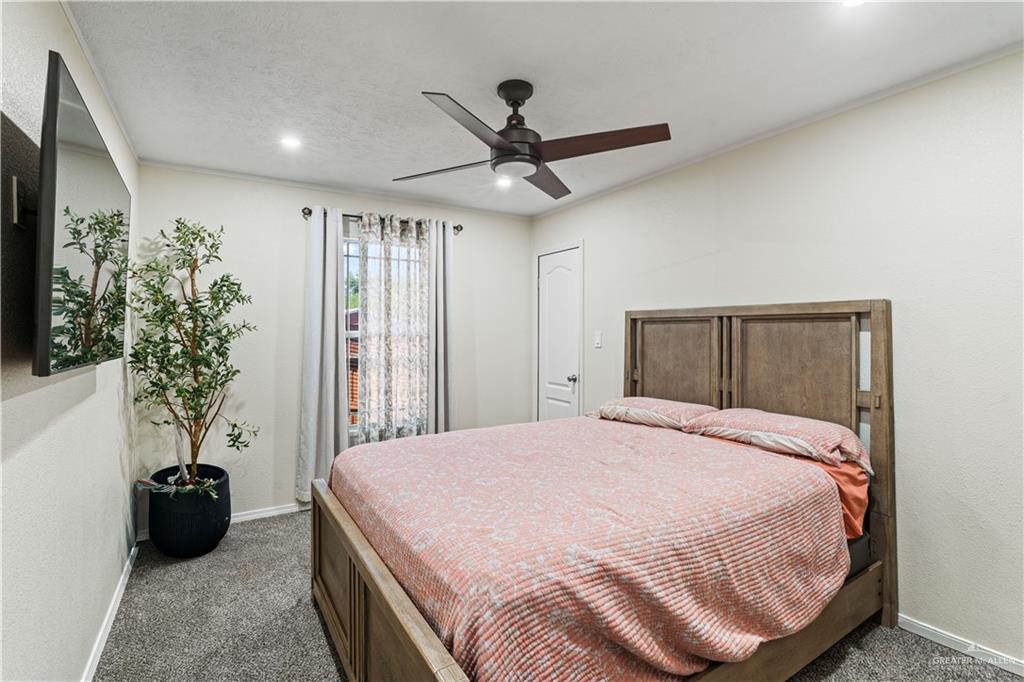 Photo 11 of 804 Red Bud Drive