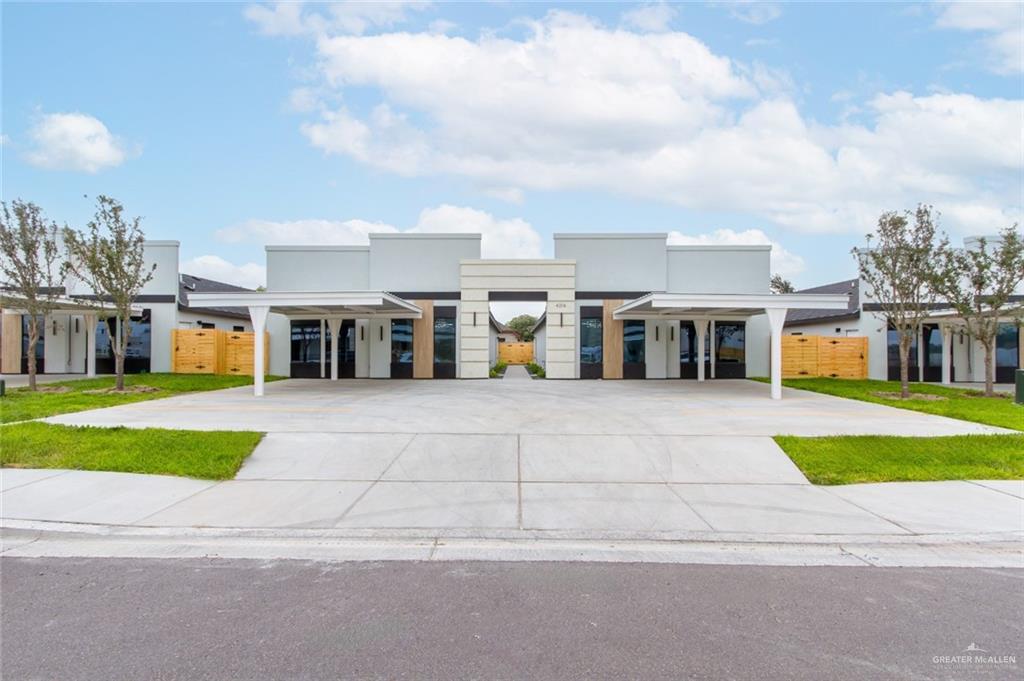 Photo 1 of 4216 Hummingbird Avenue #75, McAllen