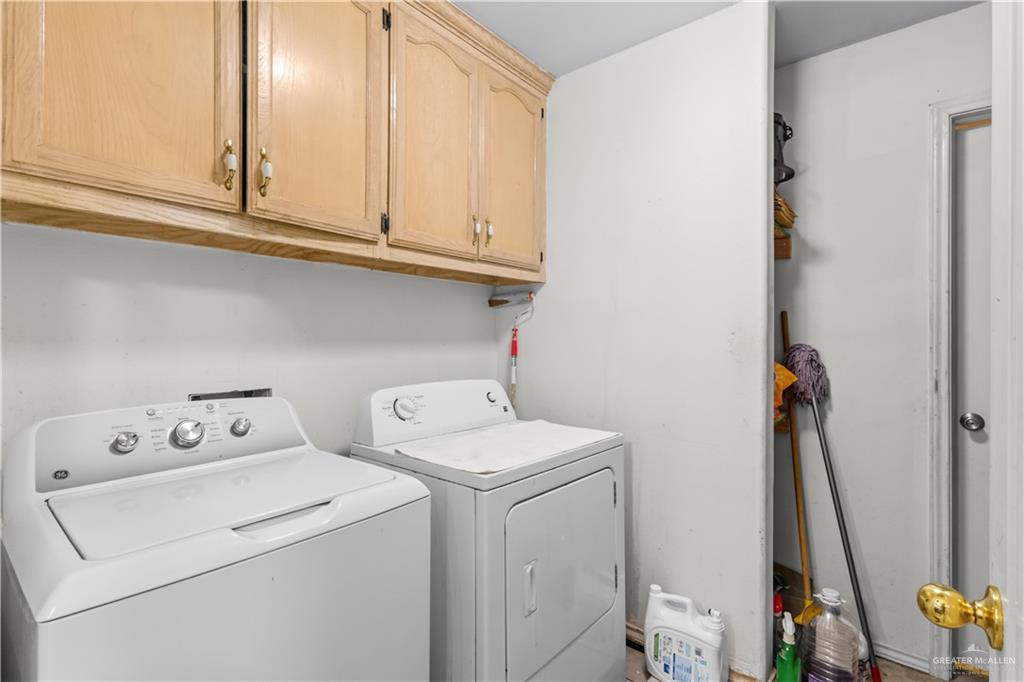 Photo 17 of 3512 Warbler Avenue