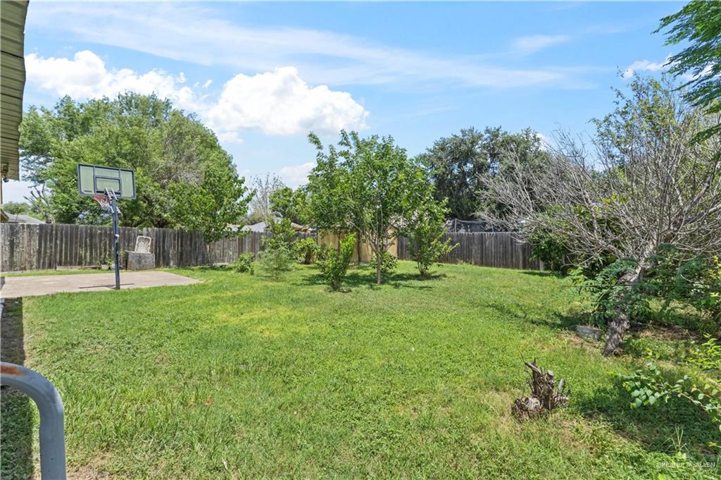 Photo 18 of 3512 Warbler Avenue