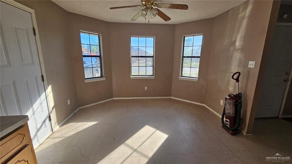 Photo 3 of 1208 Camelia Avenue
