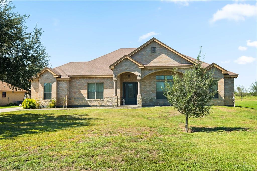 Photo 1 of 917 Beddoes Road, La Feria