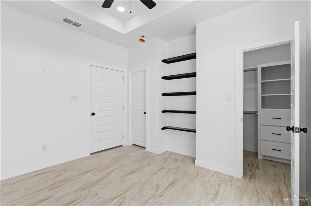 Photo 8 of 1301 Evergreen Avenue