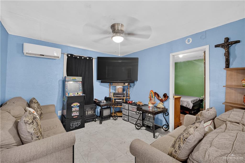 Photo 6 of 1501 Beefmaster Street