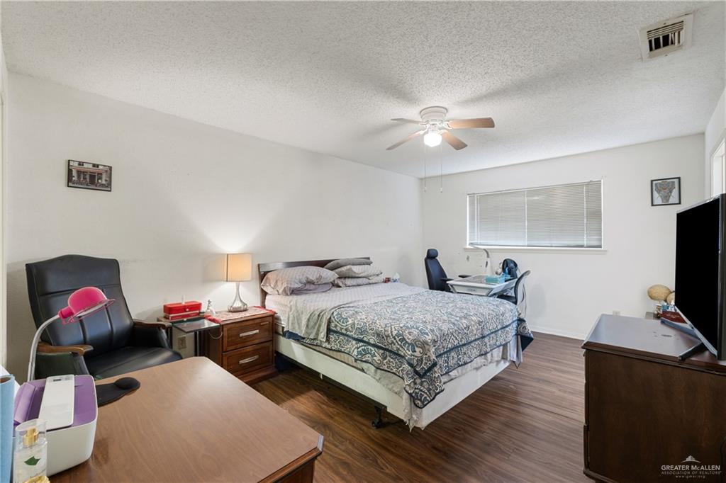Photo 9 of 500 El Rancho Avenue #22