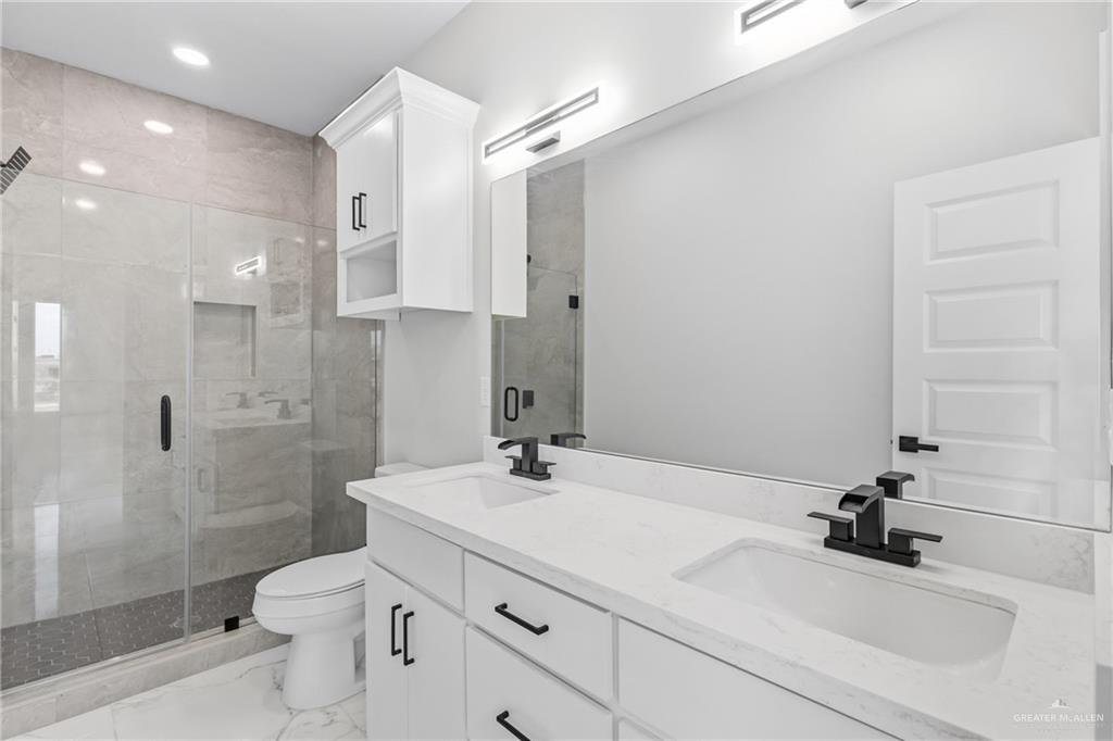 Photo 15 of 308 Valencia Drive