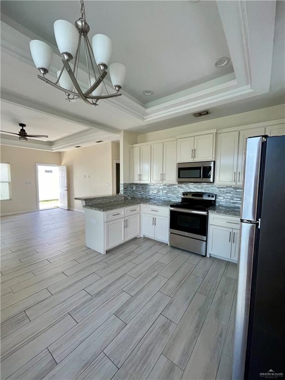 Photo 4 of 1418 Iris Street #3