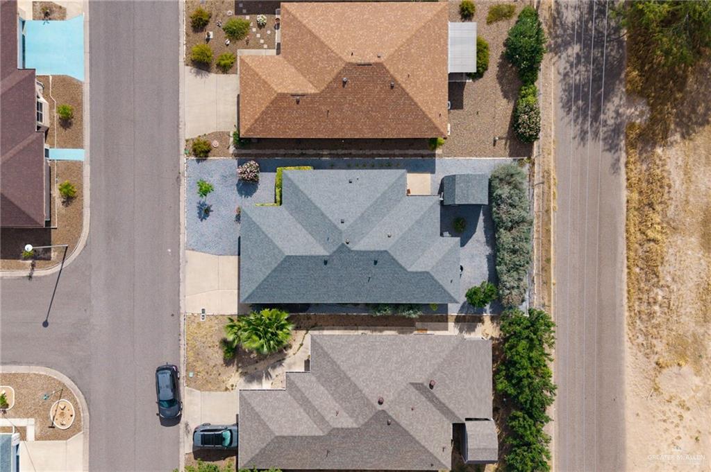Photo 12 of 1706 Aries Street