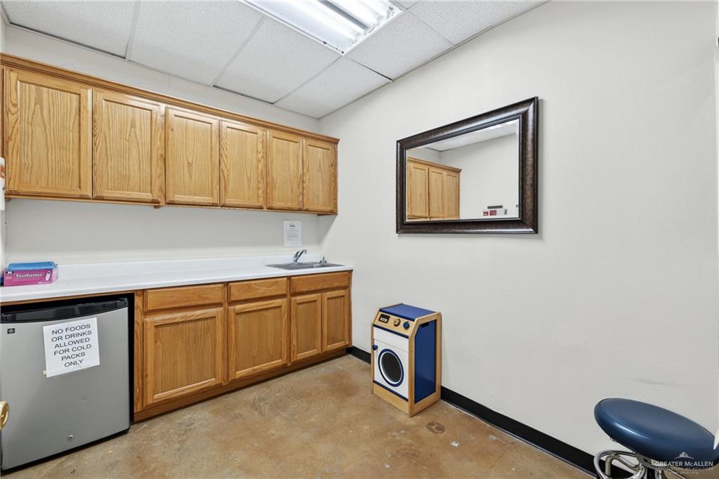 Photo 6 of 1400 Ridge Road #2