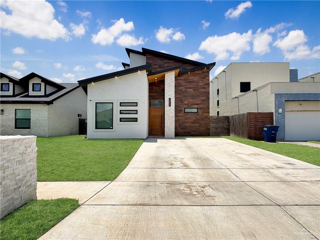 Photo 1 of 5307 Shalom Drive, Edinburg