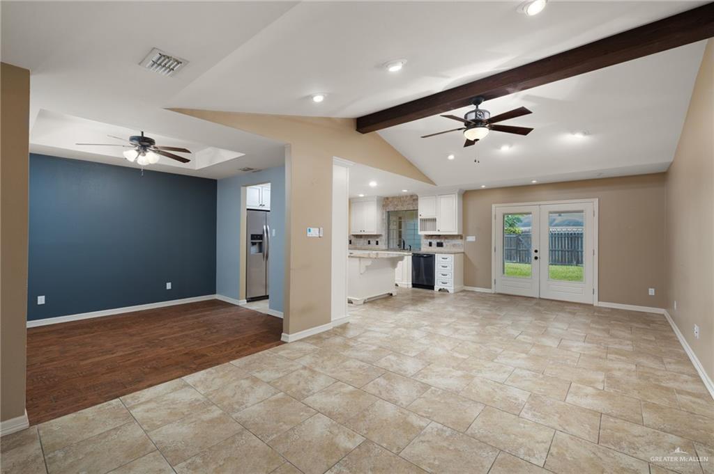 Photo 3 of 2208 Highland Avenue