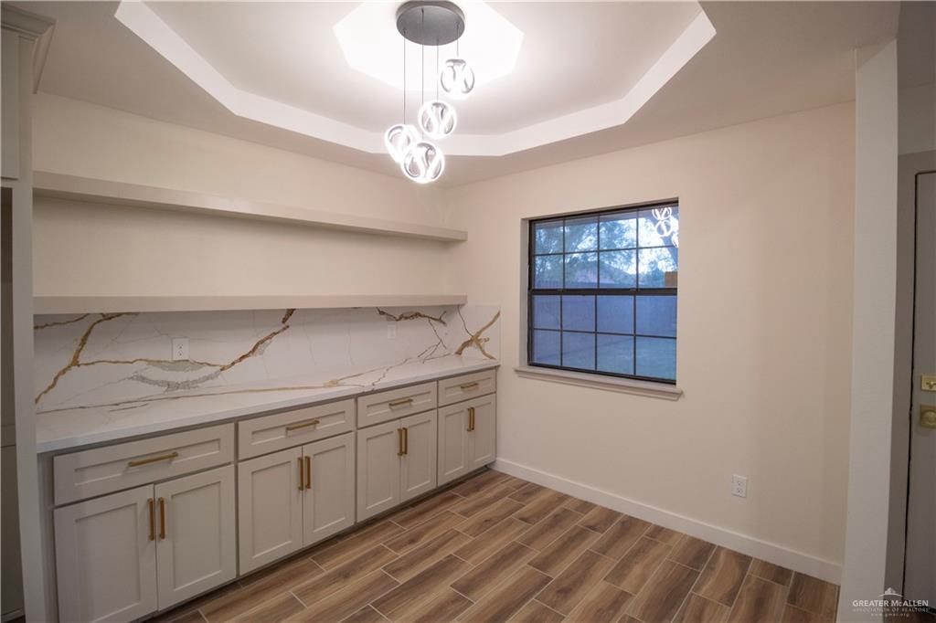 Photo 9 of 1615 Gloria Ann Drive