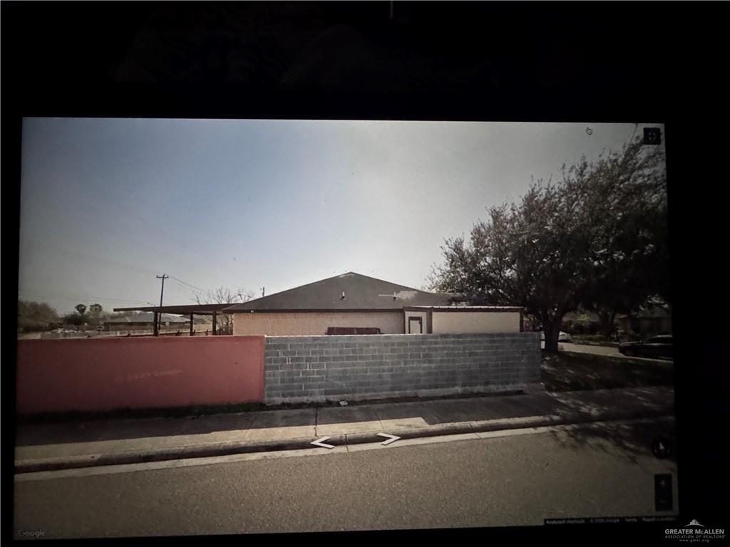 Photo 2 of 3010 Abbott Avenue