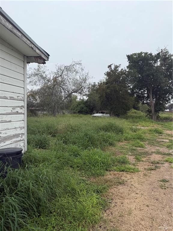 Photo 3 of 2715 Texas Boulevard