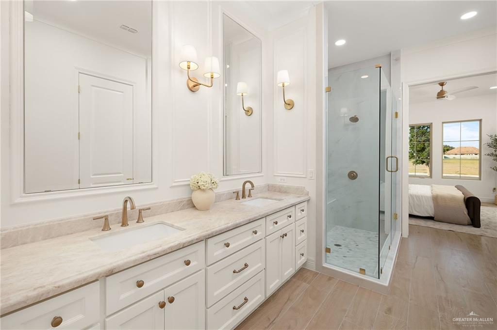 Photo 6 of 4017 Whetstone Avenue
