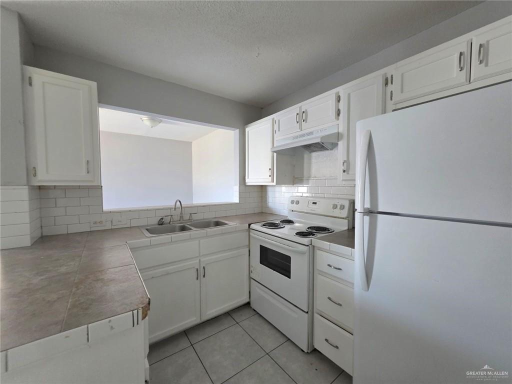 Photo 4 of 6220 11th Street #21