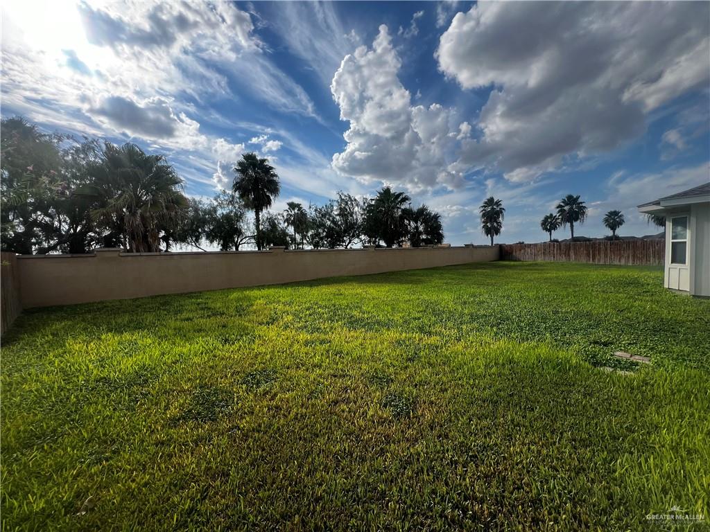 Photo 14 of 14419 Chalk Ridge Drive