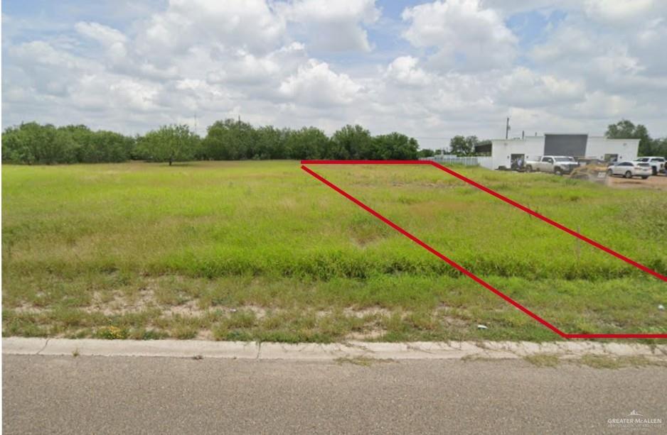 Photo 1 of 755 Country Estate Drive, Rio Grande City