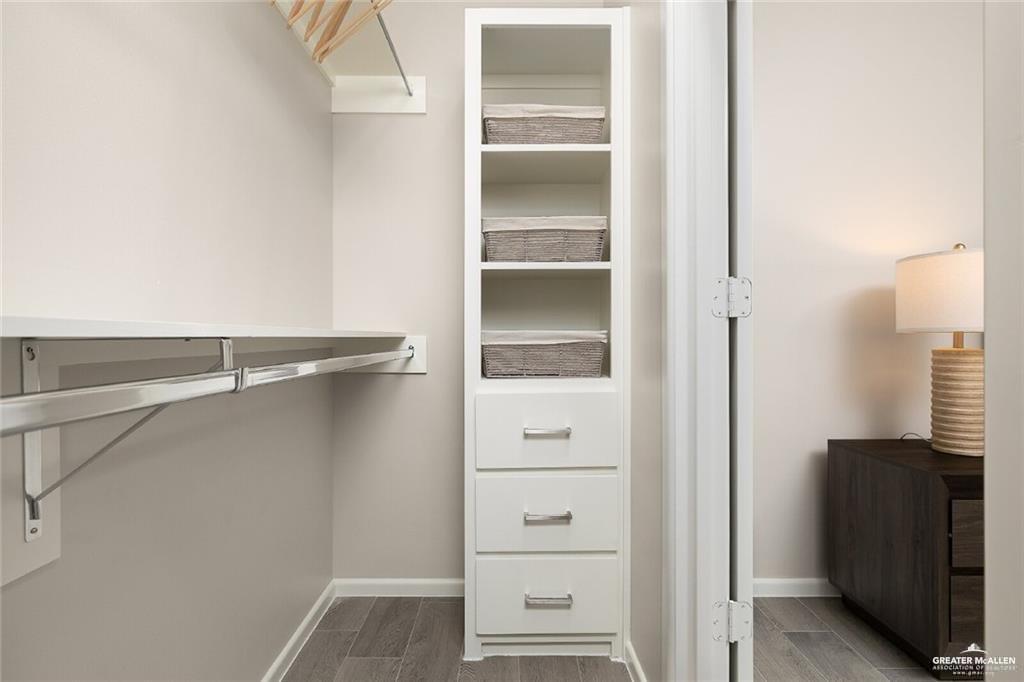 Photo 13 of 2704 Harrison Avenue #1