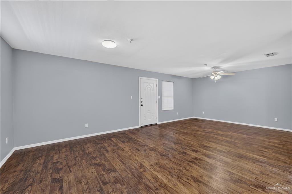 Photo 2 of 212 Alex Avenue #6