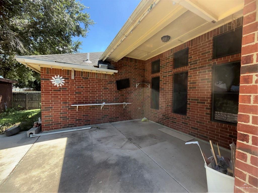 Photo 7 of 718 Alteza Drive