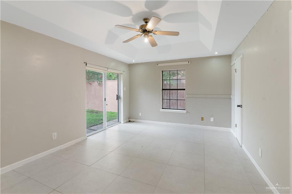 Photo 11 of 2401 Jackson Road #29