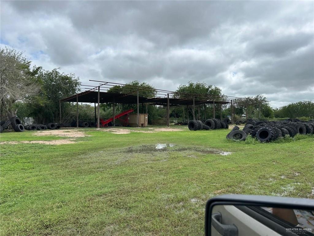 Photo 32 of 6021 EXPWY 281