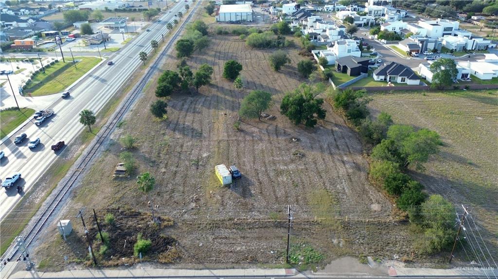 Photo 5 of 1001 Shary Road