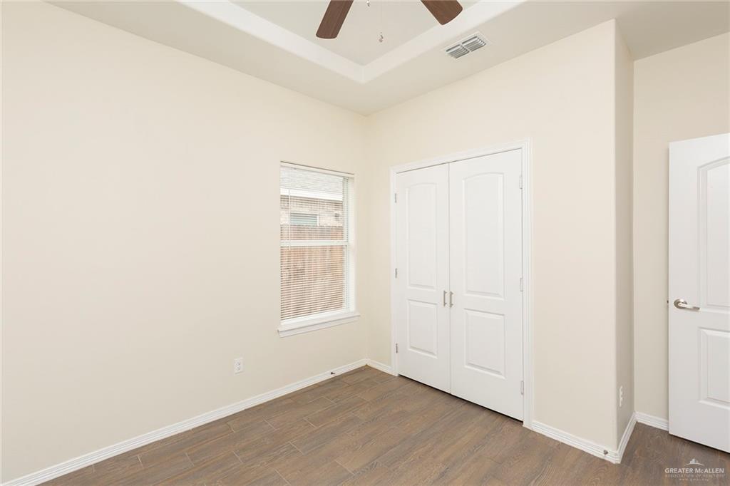 Photo 11 of 1706 Cortlandt Street
