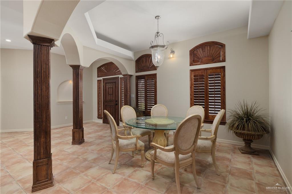 Photo 4 of 21600 Los Venados Drive